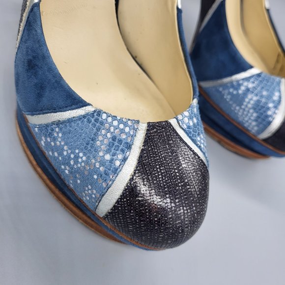 BCBG Max Azria Pamela Platform Pumps - Picture 13 of 14